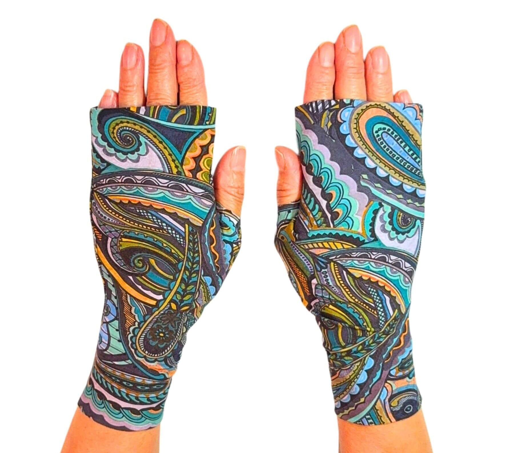 #color_teal paisley