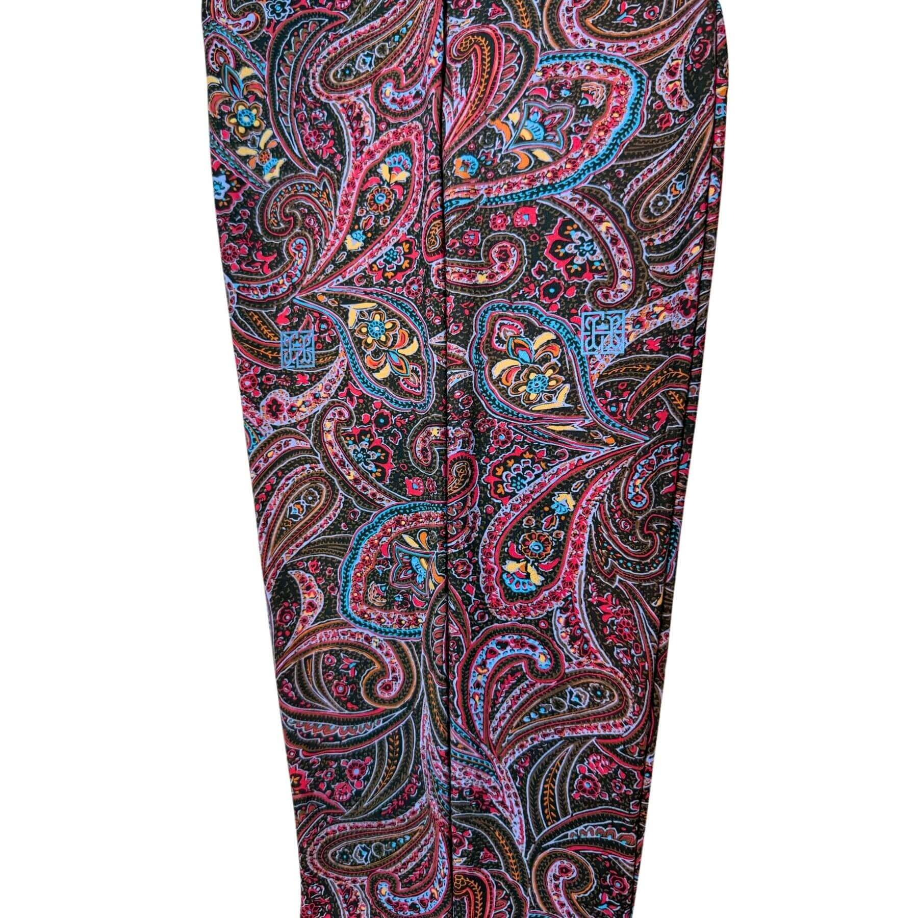 #color_pink paisley