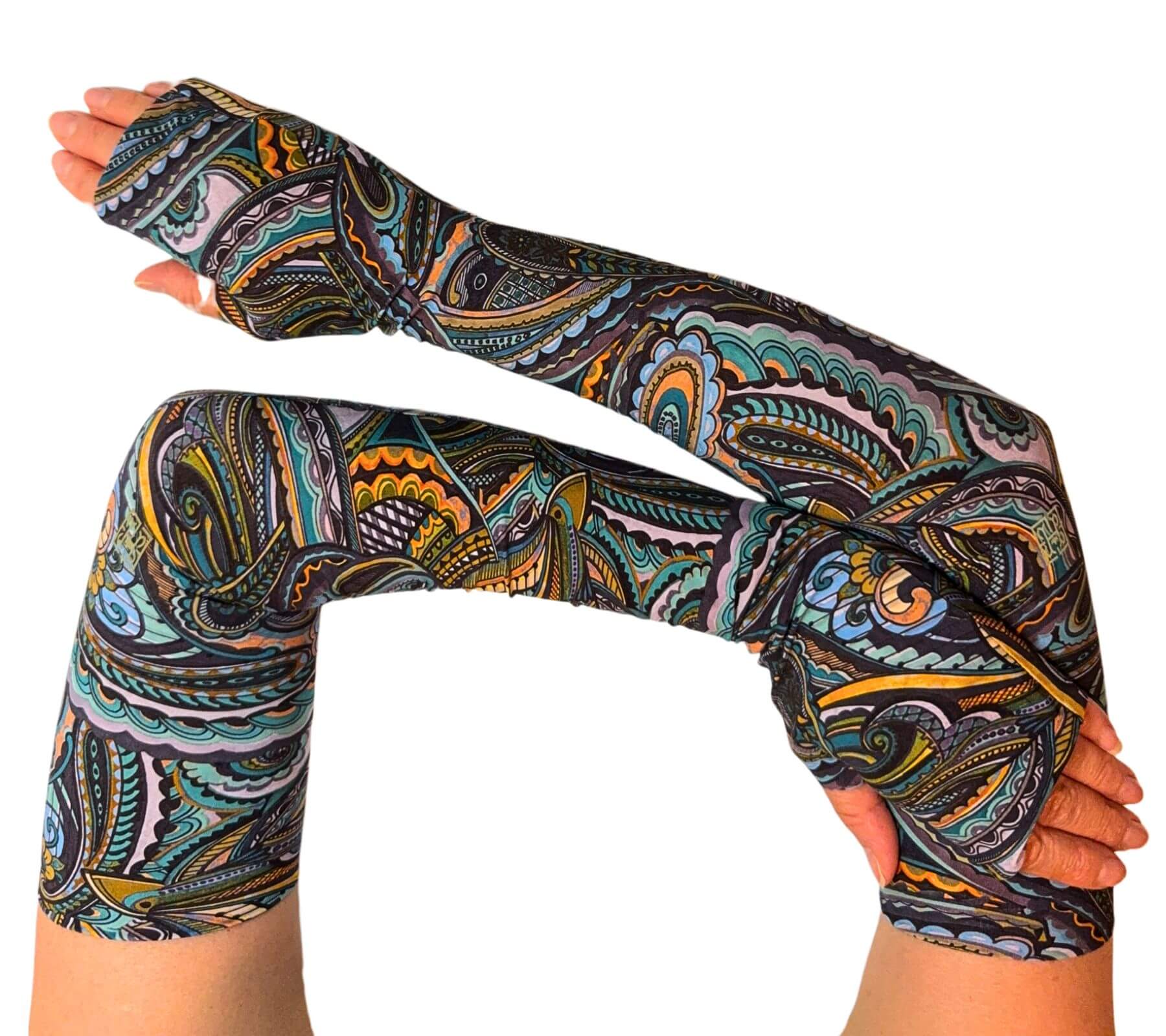 #color_teal paisley