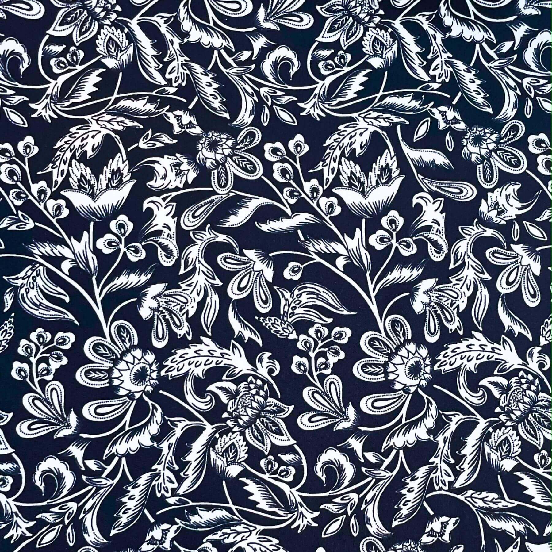 #color_navy blue floral