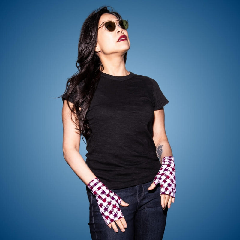 Sun Gauntlets | UV Gloves | Plum Plaid