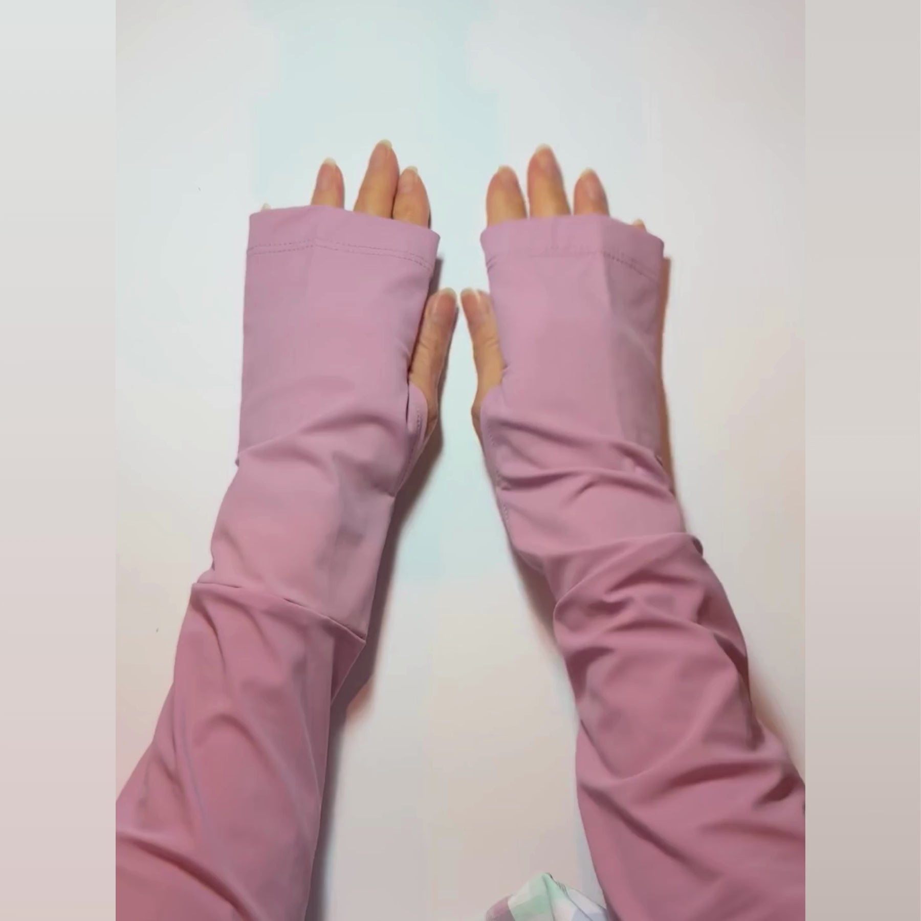 #color_blue pink