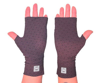 Heliades Sun Protective UPF 50 Driving Gloves in fashionable burgundy and black rosette all over patterned print. Fingerless gloves made in USA.
